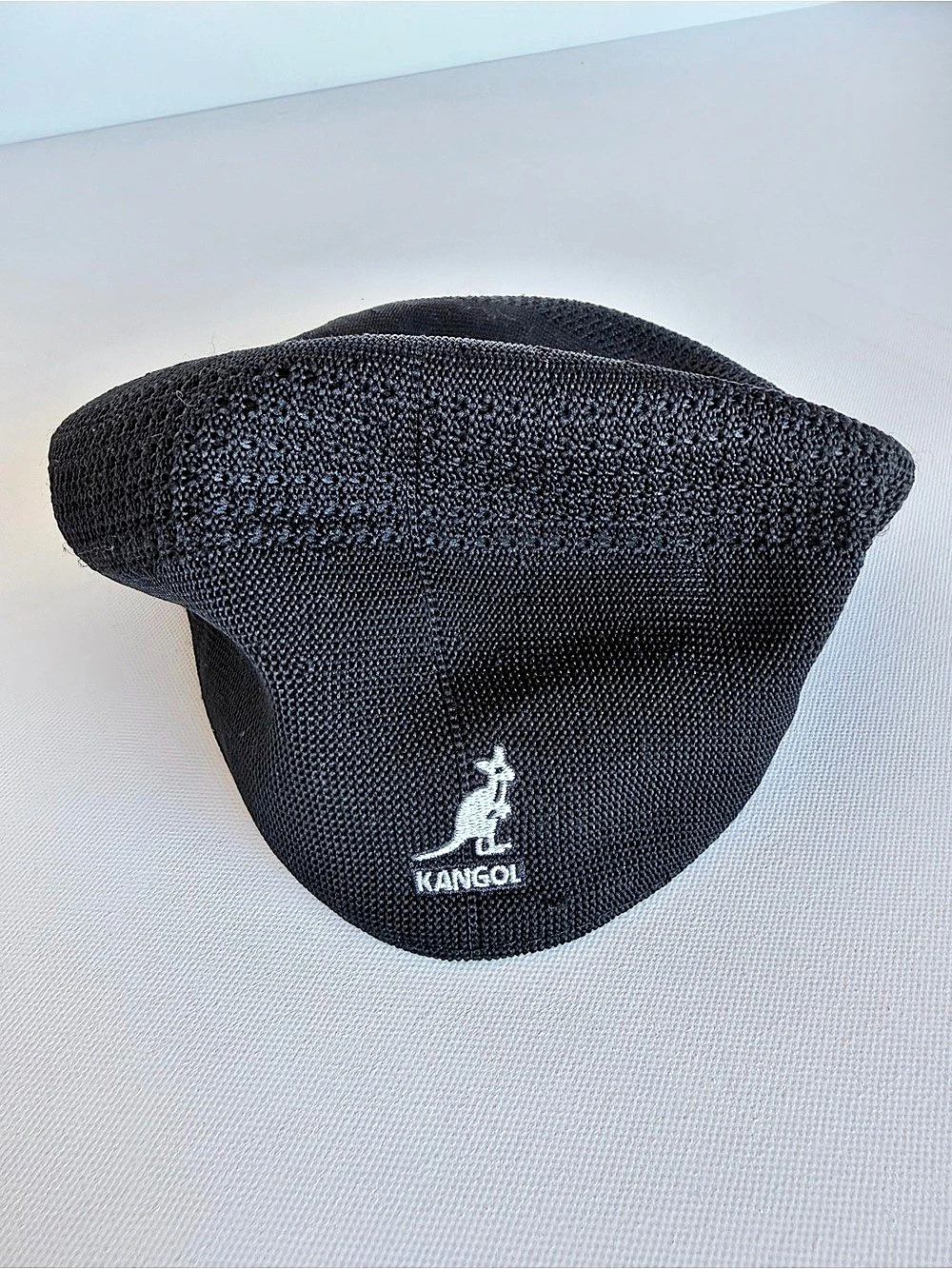 Kangol Tropic 504 Ventair Black Flat Cap Ivy Newsboy Hat